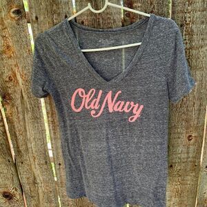 Old Navy short sleeve Vneck size jr S